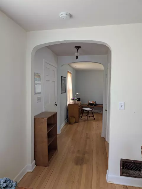 Entry Way - 315 Route 4a W, Castleton, VT 05735 photo 2 of 6