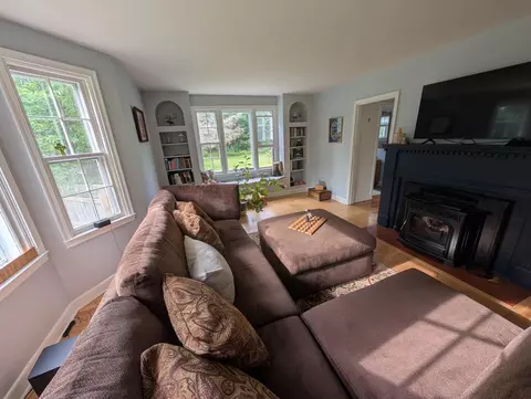 Living - 315 Route 4a W, Castleton, VT 05735 photo 2 of 3