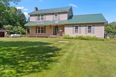 82 W Street Rd, Fairfax, VT 05454