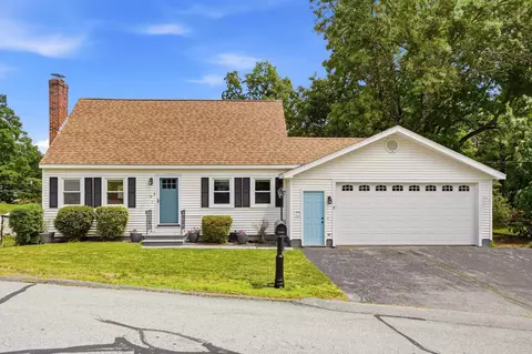 7 Wilmington St, Nashua, NH 03062