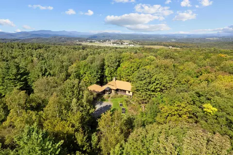 1570 East Rd, Barre, VT 05641