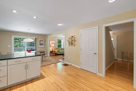 Entry Way - 5 Lloyd Rd, Wolfeboro, NH 03894 photo 1 of 1
