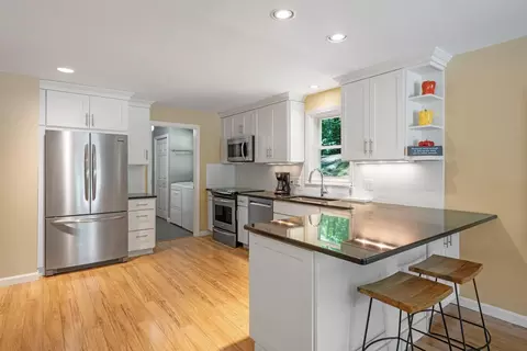 Kitchen - 5 Lloyd Rd, Wolfeboro, NH 03894 photo 1 of 2