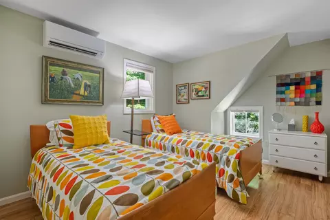 Bedroom - 5 Lloyd Rd, Wolfeboro, NH 03894 photo 5 of 8