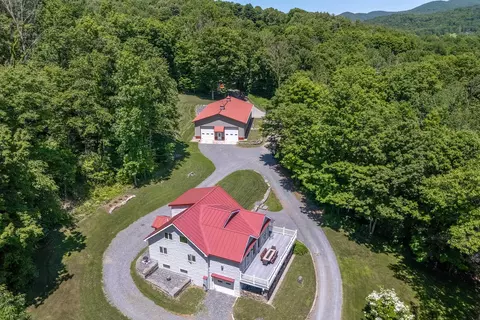 99 Hollys Way, Rupert, VT 05776