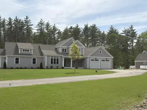 137 County Rd, Amherst, NH 03031