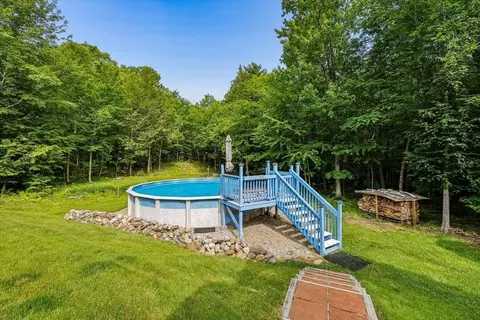 Exterior - 17 Almeda Ln, Hooksett, NH 03106 photo 8 of 16