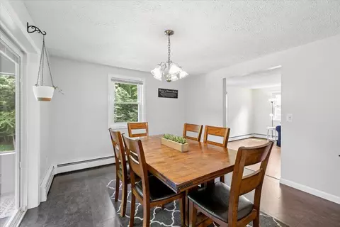 Dining - 17 Almeda Ln, Hooksett, NH 03106 photo 3 of 4