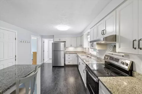 Kitchen - 17 Almeda Ln, Hooksett, NH 03106 photo 1 of 3