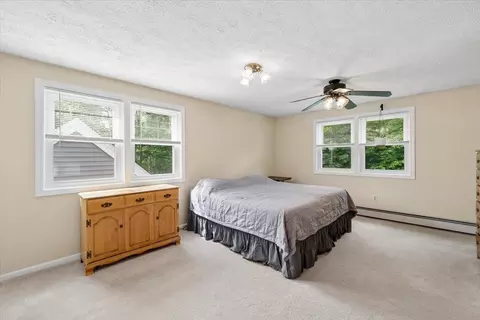 Bedroom - 17 Almeda Ln, Hooksett, NH 03106 photo 3 of 10