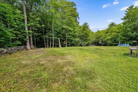Exterior - 17 Almeda Ln, Hooksett, NH 03106 photo 10 of 16