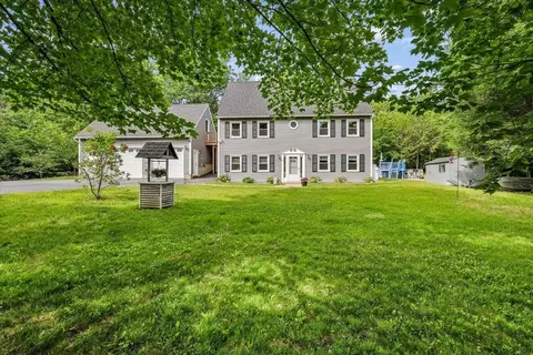 Exterior - 17 Almeda Ln, Hooksett, NH 03106 photo 14 of 16