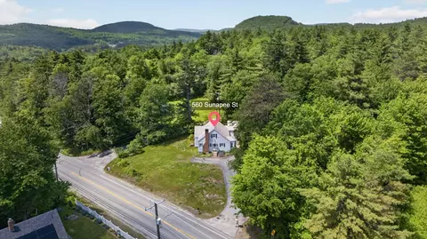 560 Sunapee St, Newport, NH 03773