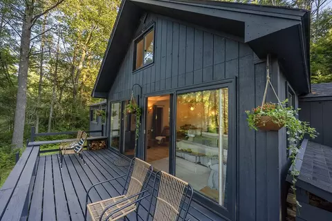 173 North Rd, Deering, NH 03244