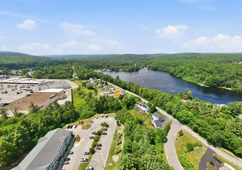 58 Moose Club Park Rd, Goffstown, NH 03045