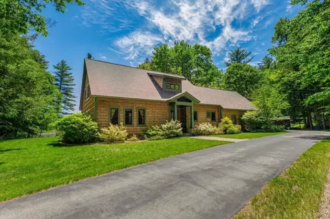216 Old Forest Rd, Stoddard, NH 03464