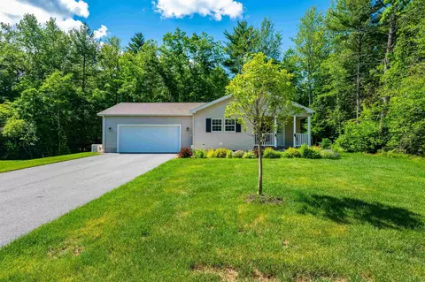 9 Wiscasset St, Berwick, ME 03901