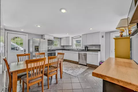 59 Bishop St, Littleton, NH 03561