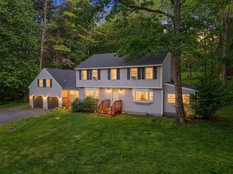 25 Pinneo Hill Rd, Hanover, NH 03755