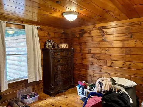 Bedroom - 4948 Underpass Rd, Sutton, VT 05867 photo 1 of 2