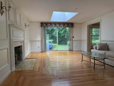 Living - 439 Exeter Rd, Hampton, NH 03842 photo 1 of 6
