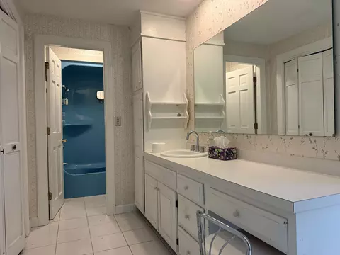 Bath - 439 Exeter Rd, Hampton, NH 03842 photo 4 of 5