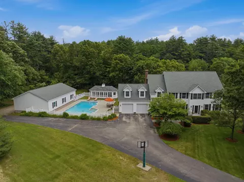 66 Merrimack Rd # A, Amherst, NH 03031