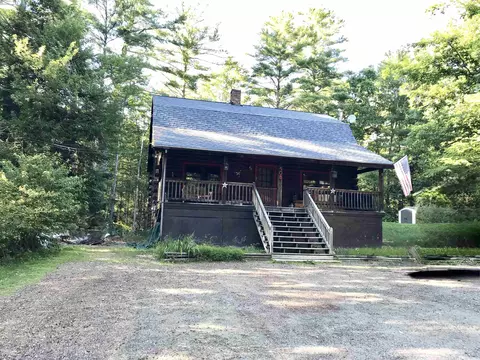108 Old Bennington Rd, Greenfield, NH 03047