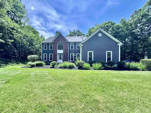 52 The Flume, Amherst, NH 03031