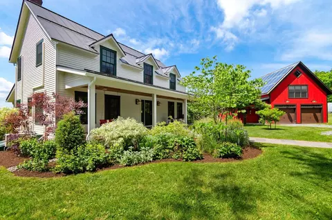 251 Upper Old Town Trl, Charlotte, VT 05445