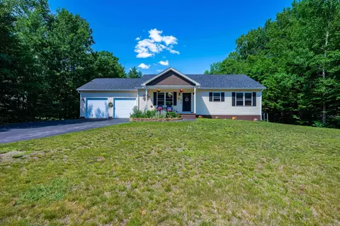 60 Anderson Ln, Rochester, NH 03867