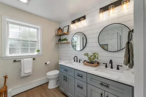 Bath - 12 Longmeadow Rd, Windham, NH 03087 photo 4 of 4