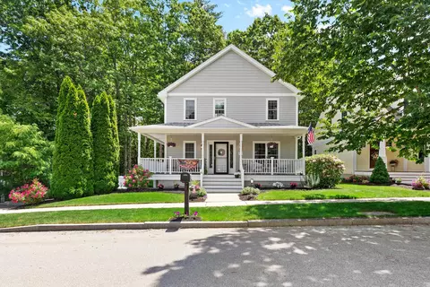 16 Constitution Way, Rochester, NH 03867