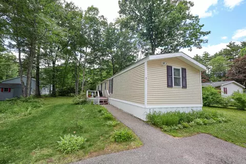 7 Marilyn Dr, Concord, NH 03303