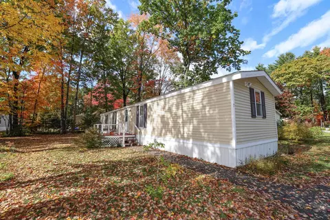 7 Marilyn Dr, Concord, NH 03303