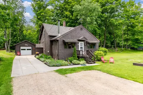 29 Bean Rd, Center Harbor, NH 03226