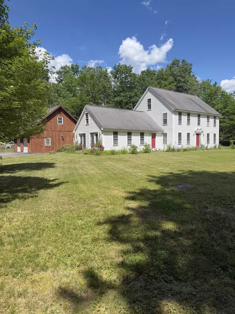 83 Ferson Rd, Francestown, NH 03043