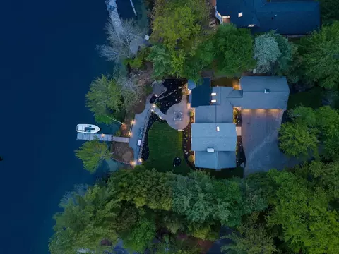 122 Pipers Pt, Alton, NH 03809
