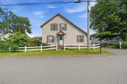 11 Pershing St, Manchester, NH 03102