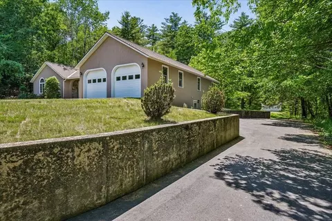 Exterior - 58 Joanne Dr, Hooksett, NH 03106 photo 5 of 11