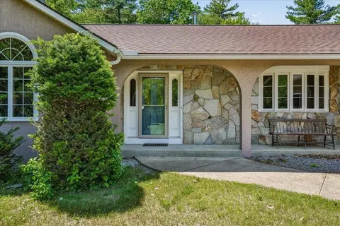 Exterior - 58 Joanne Dr, Hooksett, NH 03106 photo 10 of 11