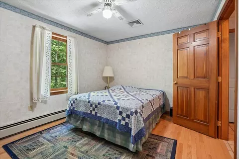 Bedroom - 58 Joanne Dr, Hooksett, NH 03106 photo 4 of 8