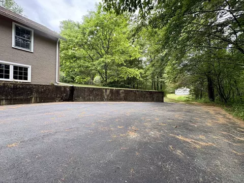 Exterior - 58 Joanne Dr, Hooksett, NH 03106 photo 6 of 11