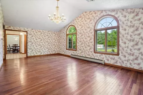 Living - 58 Joanne Dr, Hooksett, NH 03106 photo 1 of 2