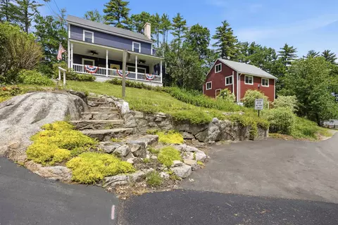 37 Highland St, Meredith, NH 03253
