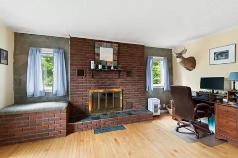 Living - 66 Cook Rd, Highgate, VT 05459 photo 4 of 4