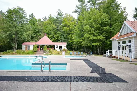 Exterior - 8 River Run Dr # J, Bartlett, NH 03812 photo 4 of 10