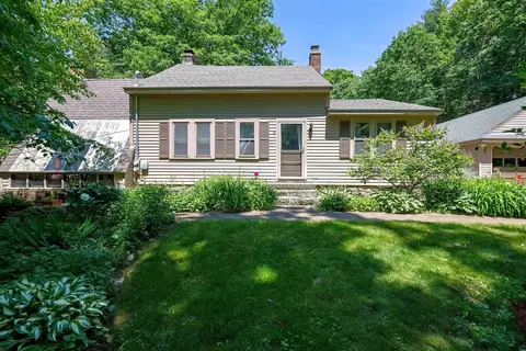 19 Rogers Rd, Bennington, NH 03442