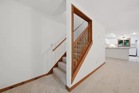 Entry Way - 13 Hampton Towne Ests, Hampton, NH 03842 photo 2 of 3