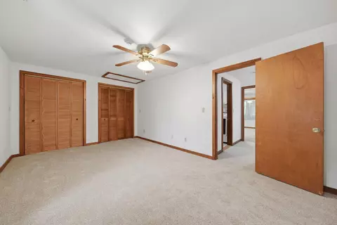 Bedroom - 13 Hampton Towne Ests, Hampton, NH 03842 photo 5 of 8